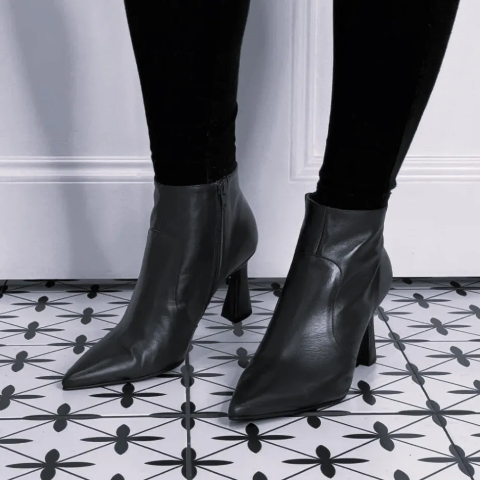 lodi_retis_black_2.webp Lodi Heels | Ankle Boots*RETIS -BLACK