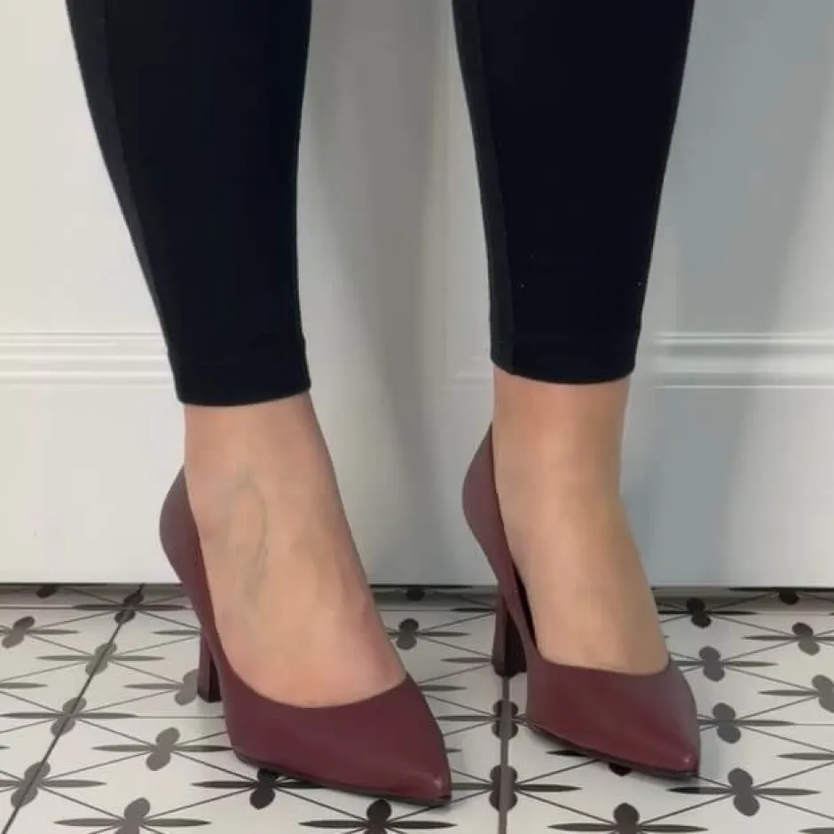 lodi_roa_court_shoeswine_1.webp Lodi Heels*ROA Court Shoes-WINE