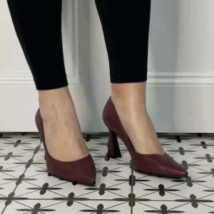 Lodi Heels*ROA Court Shoes-WINE