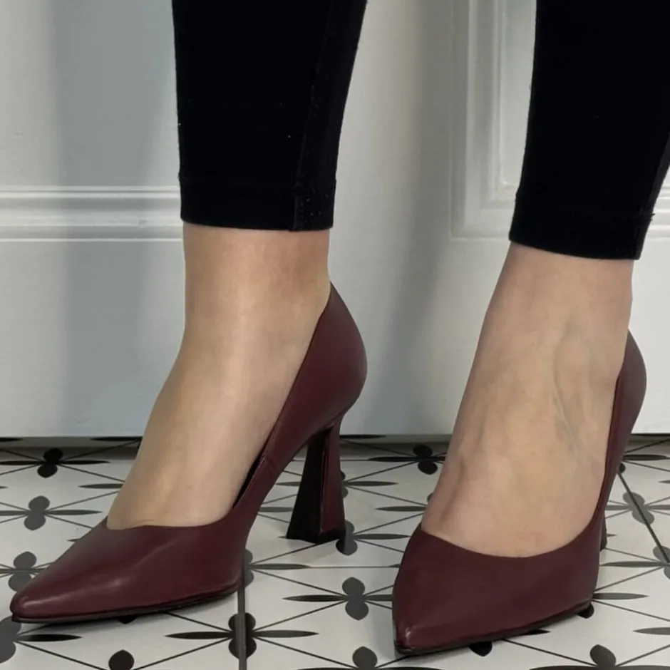 lodi_roa_court_shoeswine_5.webp Lodi Heels*ROA Court Shoes-WINE
