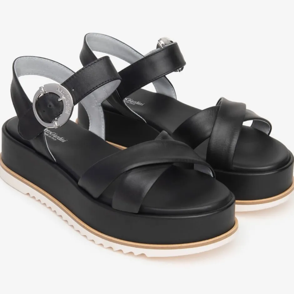 nerogiardini_ed_crisscros_1.webp Nero Giardini Sandals*NeroGiardini E410740D Crisscross Sandal-BLACK