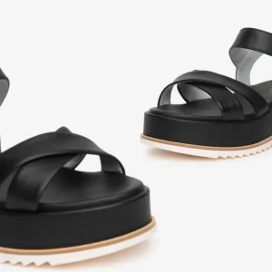 Nero Giardini Sandals*NeroGiardini E410740D Crisscross Sandal-BLACK