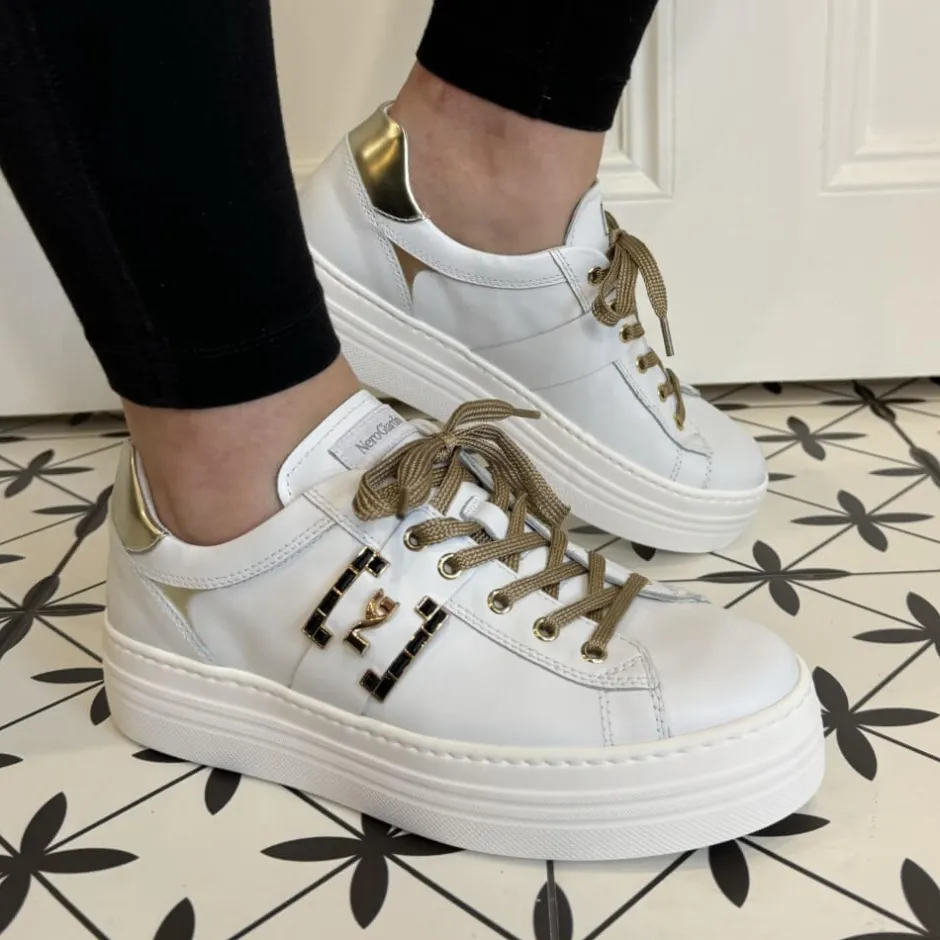 nerogiardini_id_leather_t_0-1.webp Nero Giardini Casual Shoes | Trainers*NeroGiardini I411612D Leather Trainer-WHITE