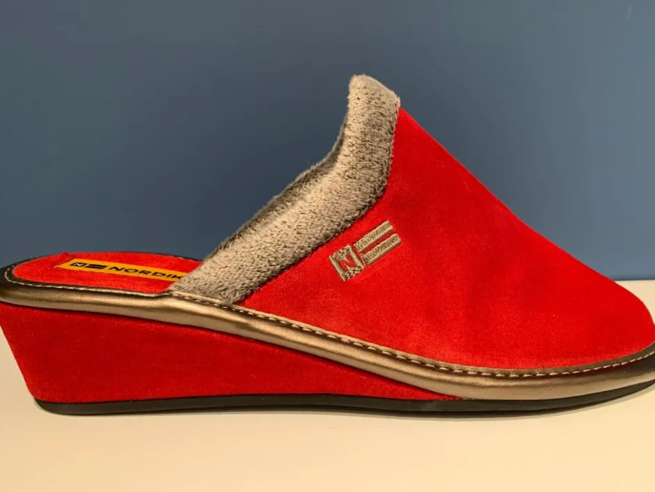 nordikas_cereza_red_0.webp Nordikas Slippers*1614-CEREZA RED