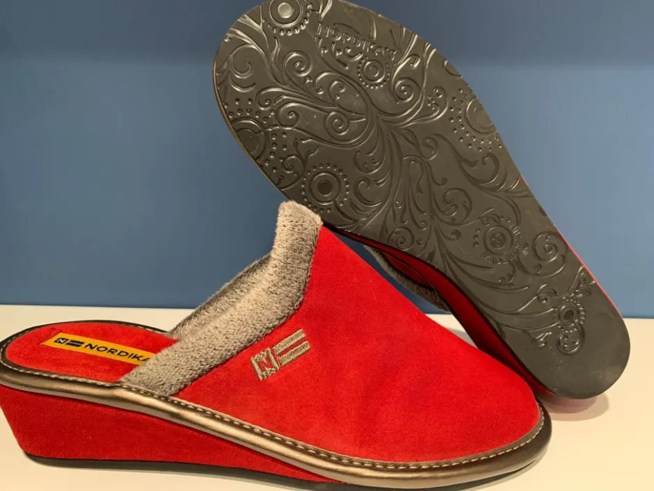 nordikas_cereza_red_1.webp Nordikas Slippers*1614-CEREZA RED