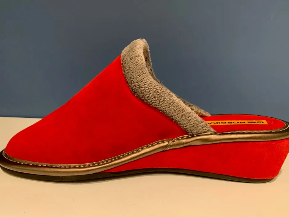 nordikas_cereza_red_2.webp Nordikas Slippers*1614-CEREZA RED