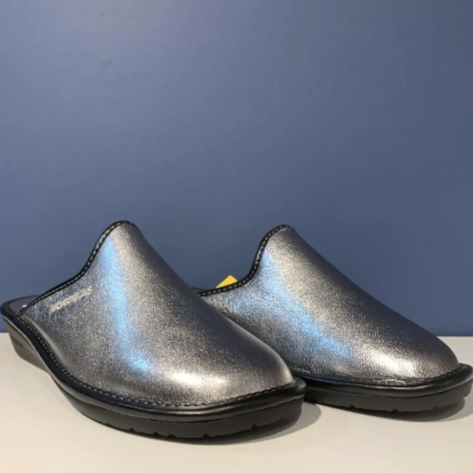 nordikas_silver_plomo_1.webp Nordikas Slippers*347-SILVER PLOMO