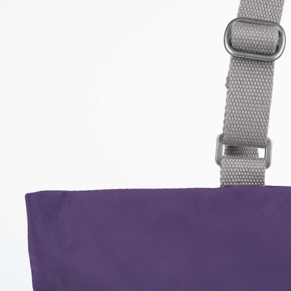 roka_trafalgar_tote_majes_3.webp Roka All Bags*TRAFALGAR TOTE MAJESTIC PURPLE