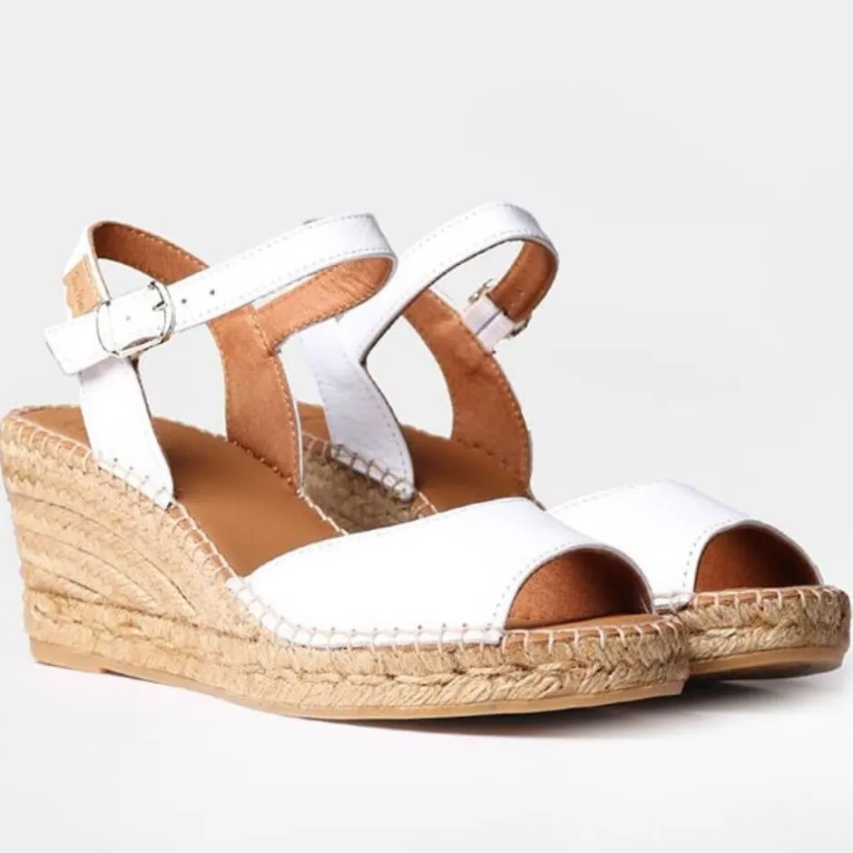 toni_pons_siap_espadrille_2-1.webp Toni Pons Sandals*SIA-P Espadrille-WHITE